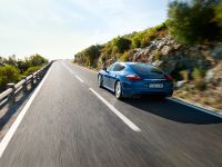 thumbnail image of Porsche Panamera S Hybrid