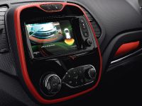 thumbnail image of Renault Captur Signature