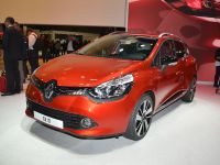 thumbnail image of Renault Clio Paris 2012
