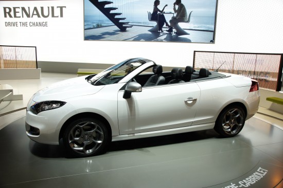 Renault Megane Coupe Cabriolet Geneva 2010 Picture 35552