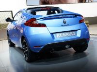 thumbnail image of Renault Wind Geneva 2010