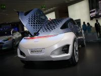 thumbnail image of Renault Zoe Z.E. Concept Frankfurt 2009
