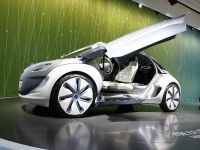 thumbnail image of Renault Zoe Z.E. Geneva 2010