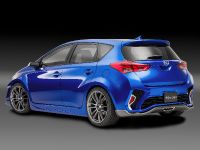 thumbnail image of Scion iM Concept