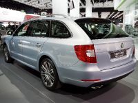 thumbnail image of 2009 Skoda Superb Estate Frankfurt