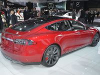 thumbnail image of Tesla Model S P85D Detroit 2015