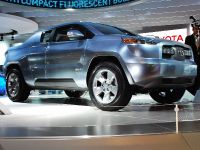 thumbnail image of Toyota A-BAT Concept Detroit 2008