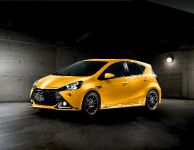 thumbnail image of Toyota Aqua G Sports Concept