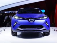 thumbnail image of Toyota C-HR Concept Paris 2014