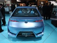 thumbnail image of Toyota FCV-R Concept Detroit 2013
