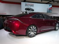 thumbnail image of Toyota NS4 Hybrid Concept Detroit 2012
