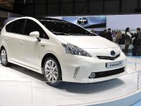 thumbnail image of Toyota Prius+ Geneva 2011