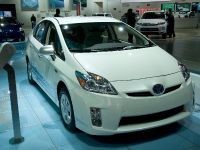 thumbnail image of Toyota Prius Plug-in Hybrid Detroit 2011