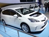 thumbnail image of Toyota Prius Plus Frankfurt 2011