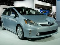 thumbnail image of Toyota Prius v Detroit 2011