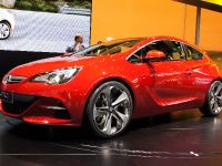 thumbnail image of Vauxhall GTC concept Paris 2010