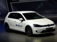 thumbnail image of Volkswagen e-Golf Frankfurt 2013