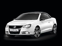 thumbnail image of Volkswagen Eos White Night