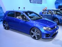thumbnail image of Volkswagen Golf R New York 2014