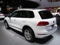 thumbnail image of Volkswagen Touareg R-Line Detroit 2013
