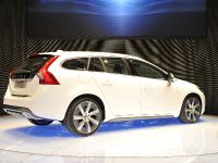 thumbnail image of Volvo V60 Plug-in Hybrid Geneva 2011