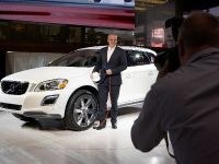 thumbnail image of Volvo XC60 Plug-in Hybrid Concept Detroit 2012