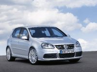 thumbnail image of Volkswagen Golf R32