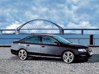 thumbnail image of Volkswagen Passat Design Package
